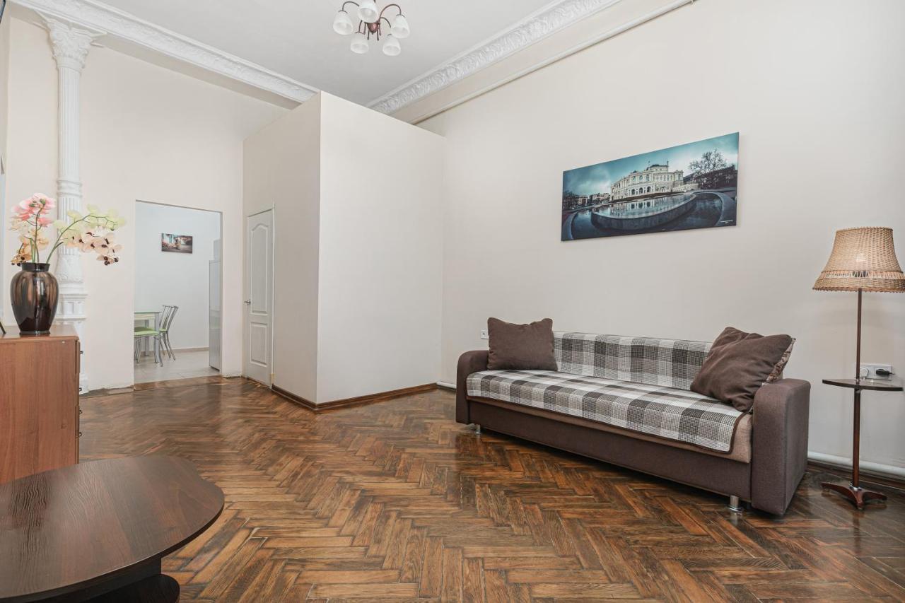 Nice Apartment In The City Center Одесса Экстерьер фото