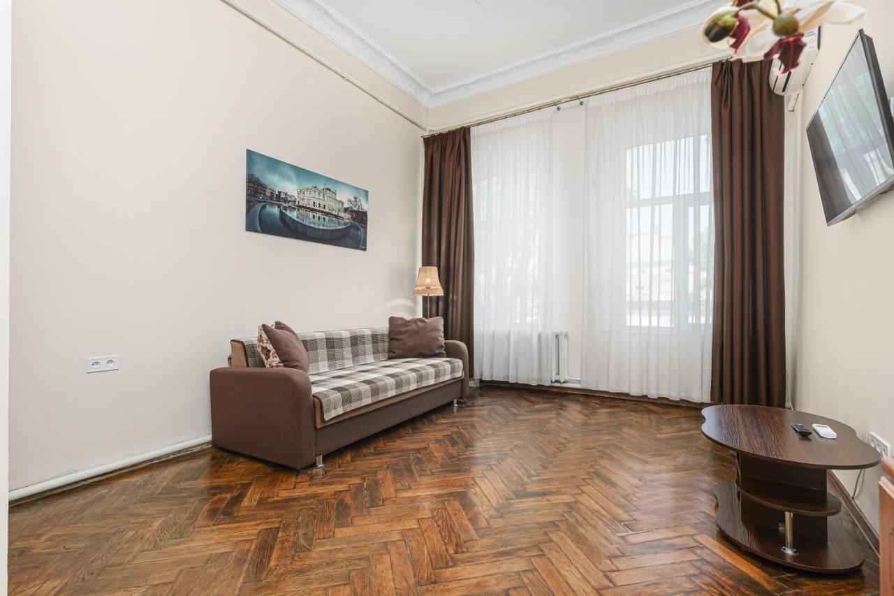 Nice Apartment In The City Center Одесса Экстерьер фото