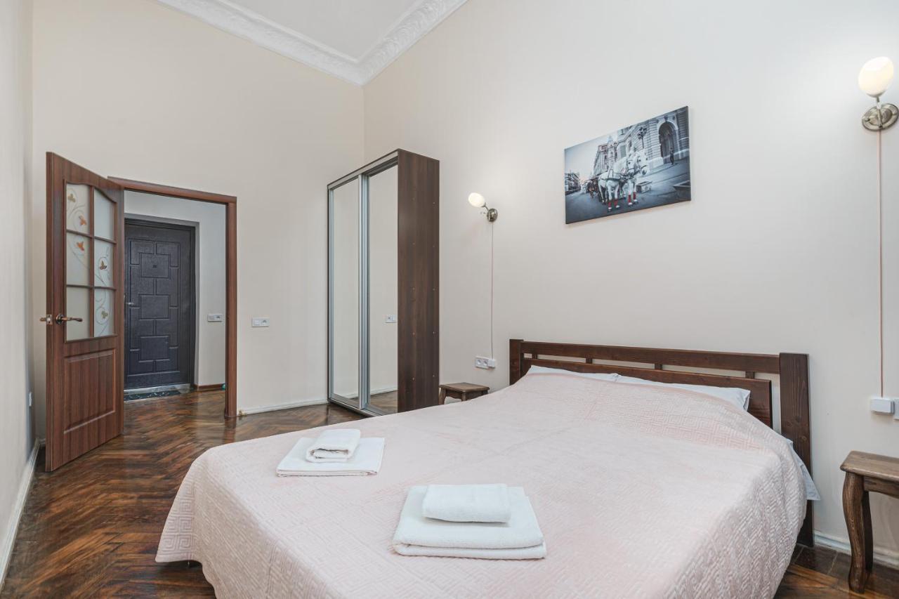 Nice Apartment In The City Center Одесса Экстерьер фото